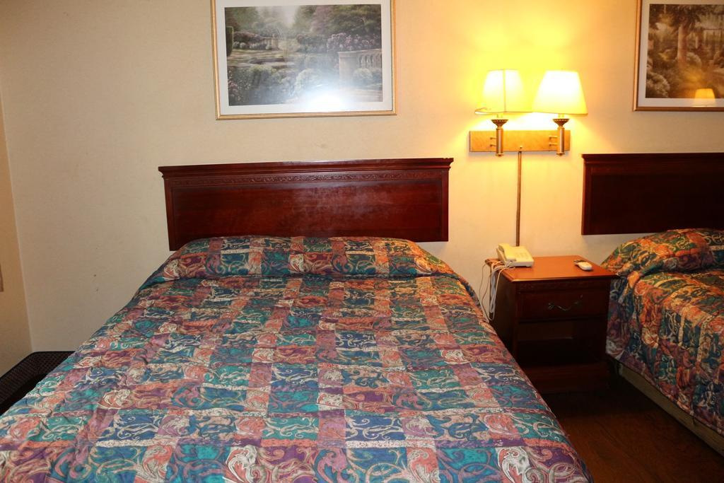 Magnolia Bay Hotel & Suites Jonesboro Eksteriør billede