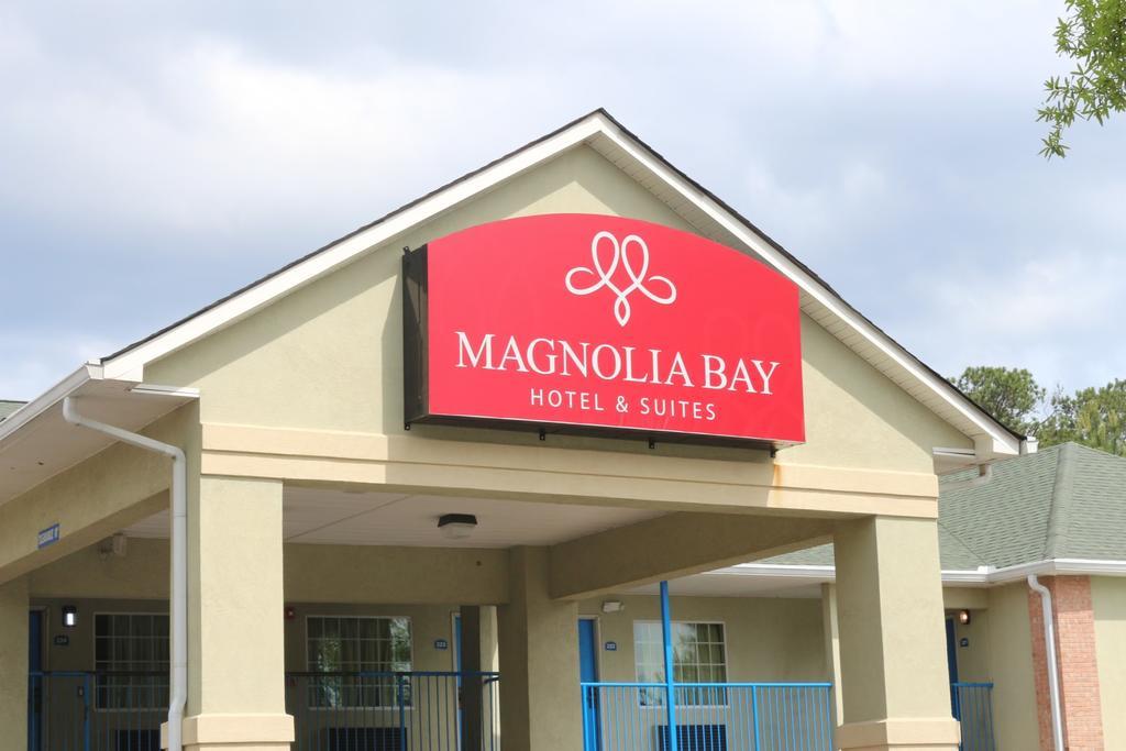 Magnolia Bay Hotel & Suites Jonesboro Eksteriør billede