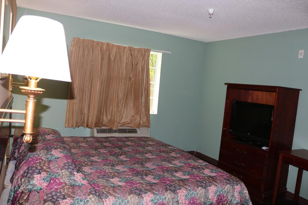 Magnolia Bay Hotel & Suites Jonesboro Eksteriør billede