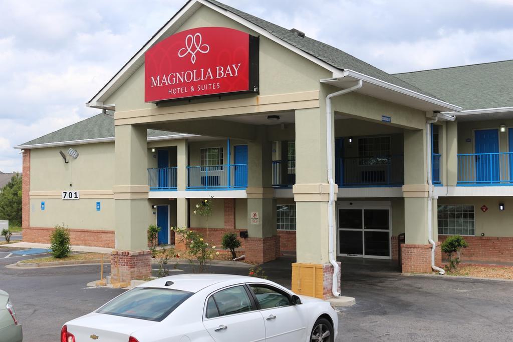 Magnolia Bay Hotel & Suites Jonesboro Eksteriør billede