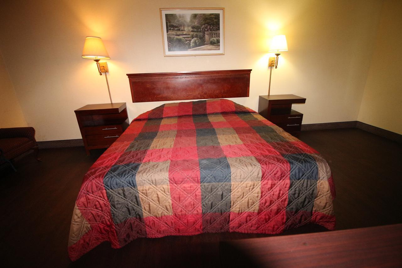 Magnolia Bay Hotel & Suites Jonesboro Eksteriør billede