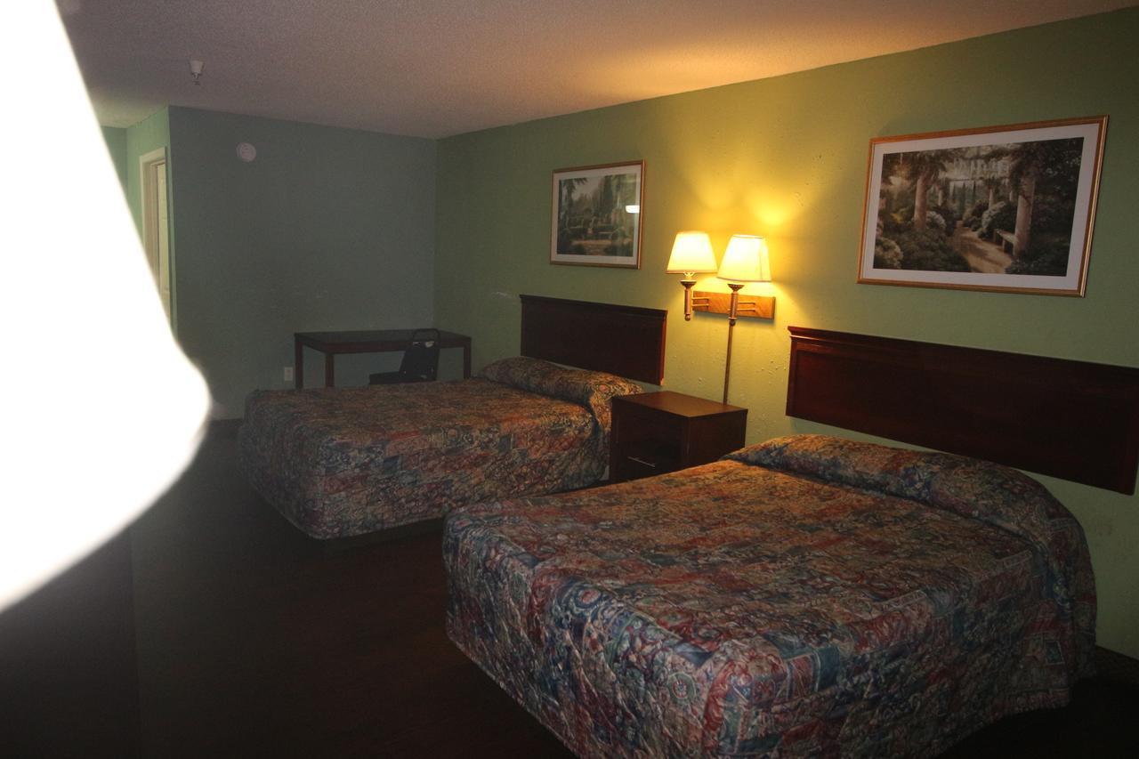 Magnolia Bay Hotel & Suites Jonesboro Eksteriør billede