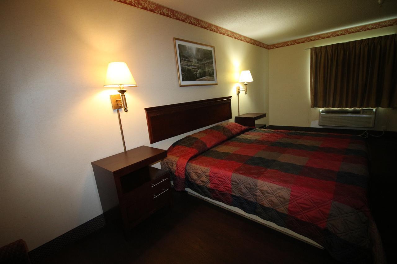 Magnolia Bay Hotel & Suites Jonesboro Eksteriør billede
