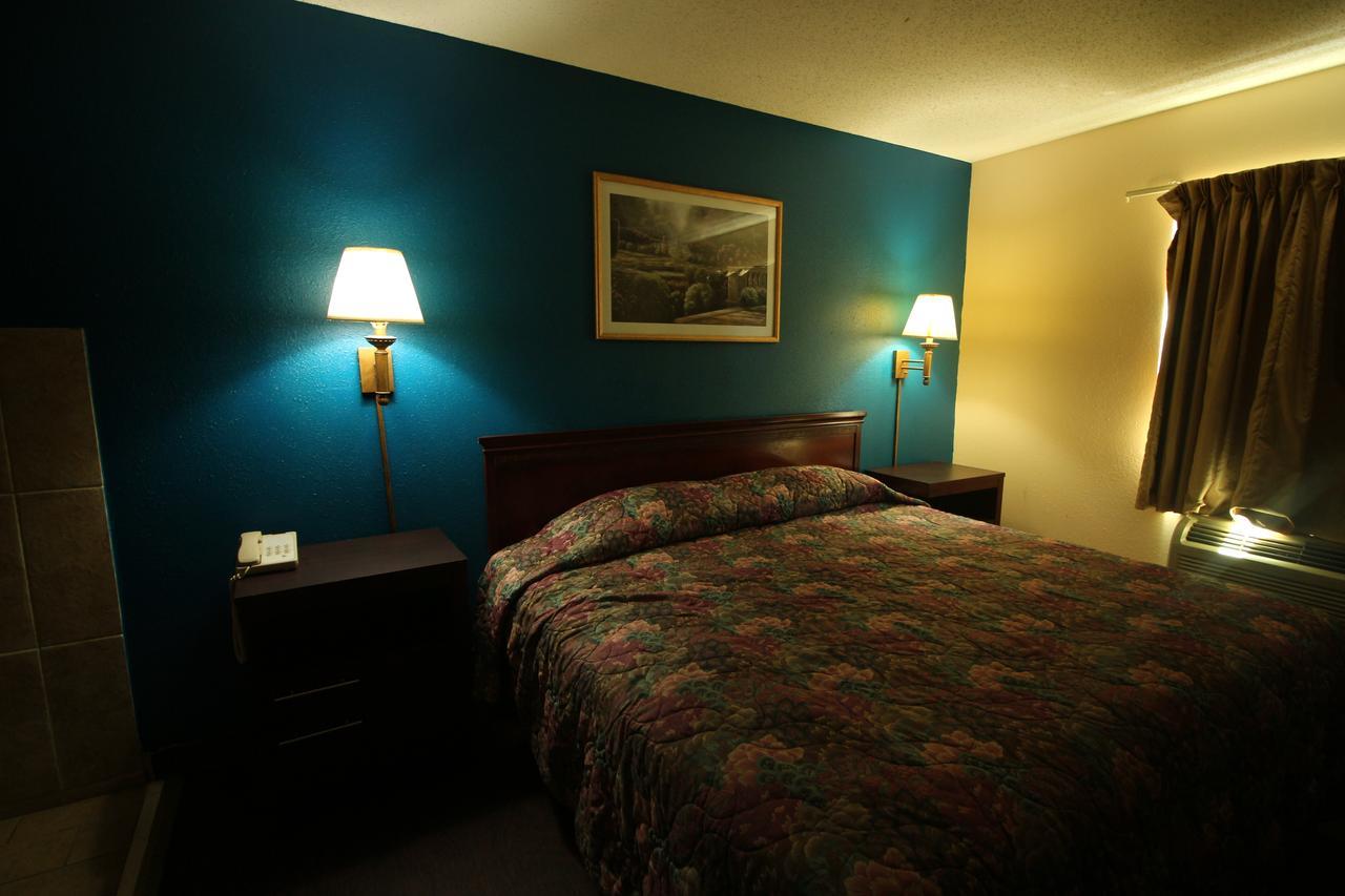 Magnolia Bay Hotel & Suites Jonesboro Eksteriør billede