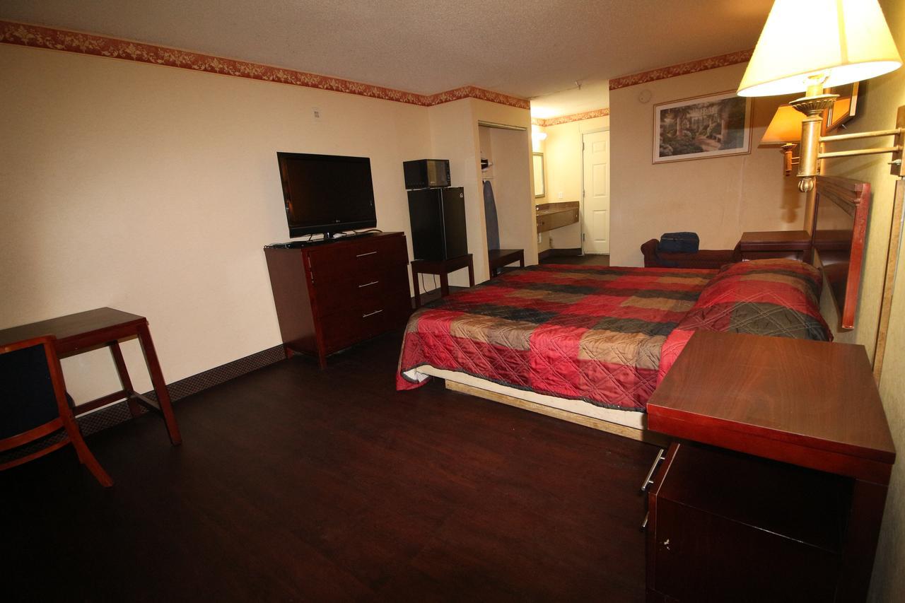 Magnolia Bay Hotel & Suites Jonesboro Eksteriør billede