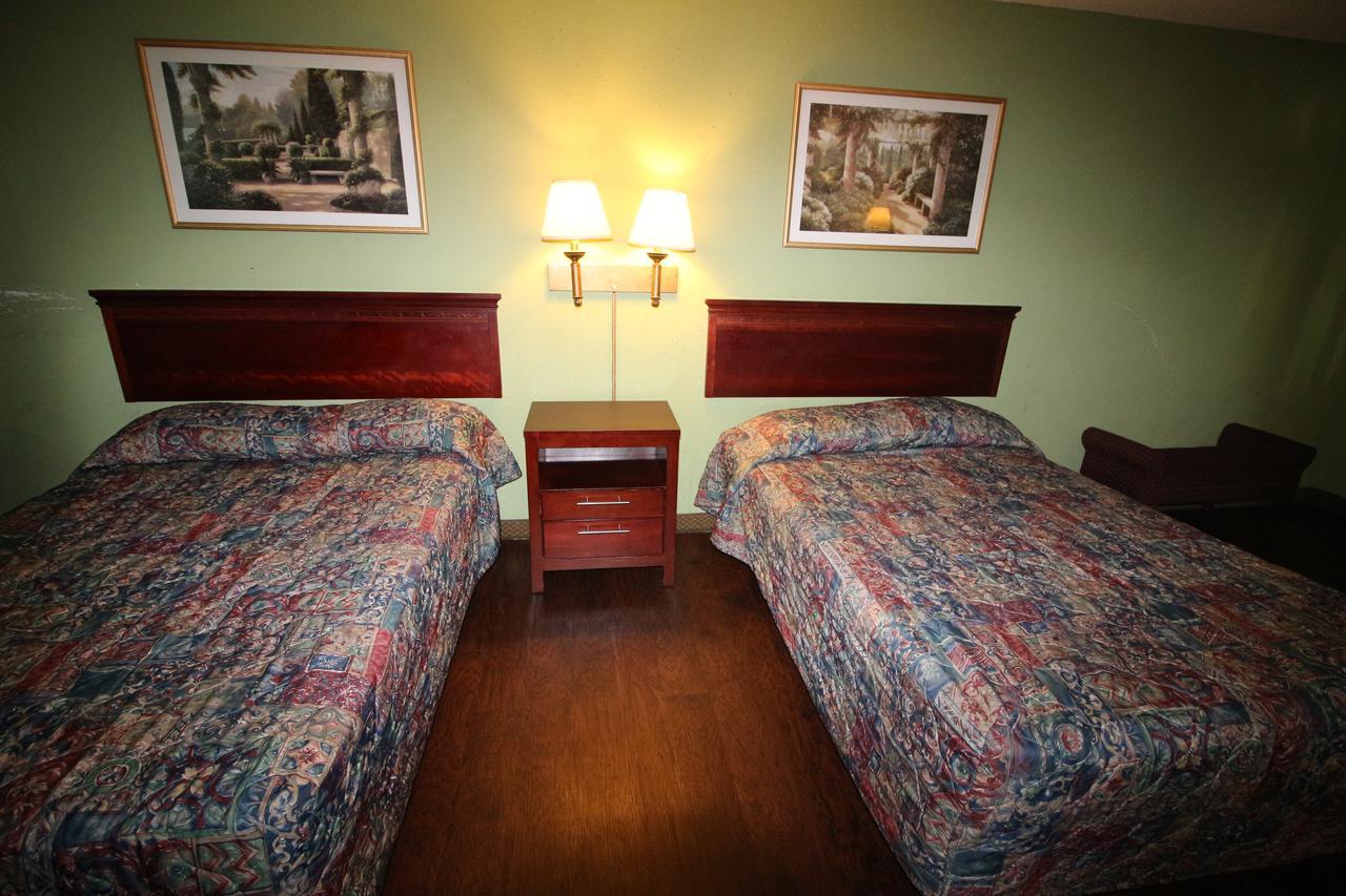 Magnolia Bay Hotel & Suites Jonesboro Eksteriør billede