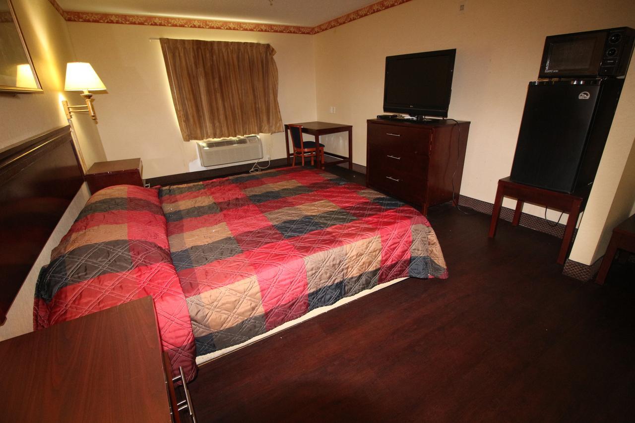 Magnolia Bay Hotel & Suites Jonesboro Eksteriør billede