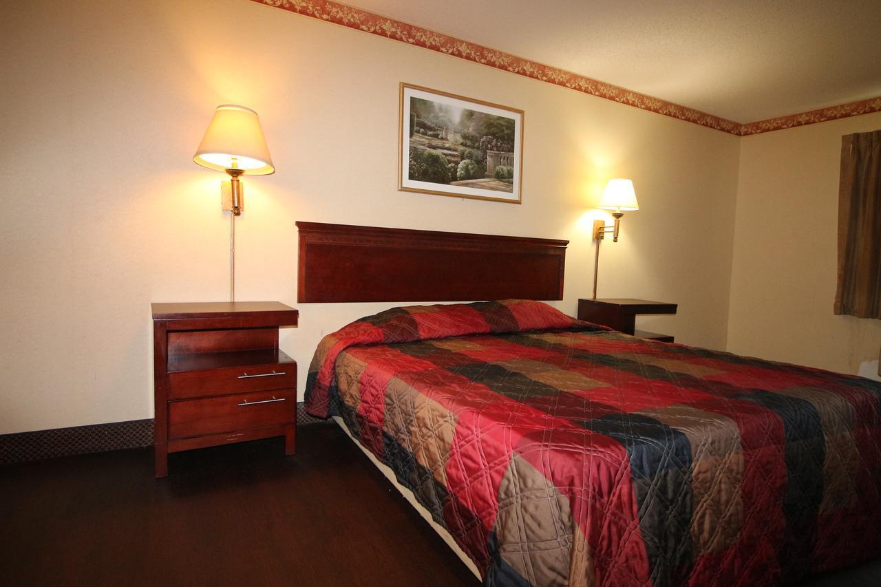 Magnolia Bay Hotel & Suites Jonesboro Eksteriør billede