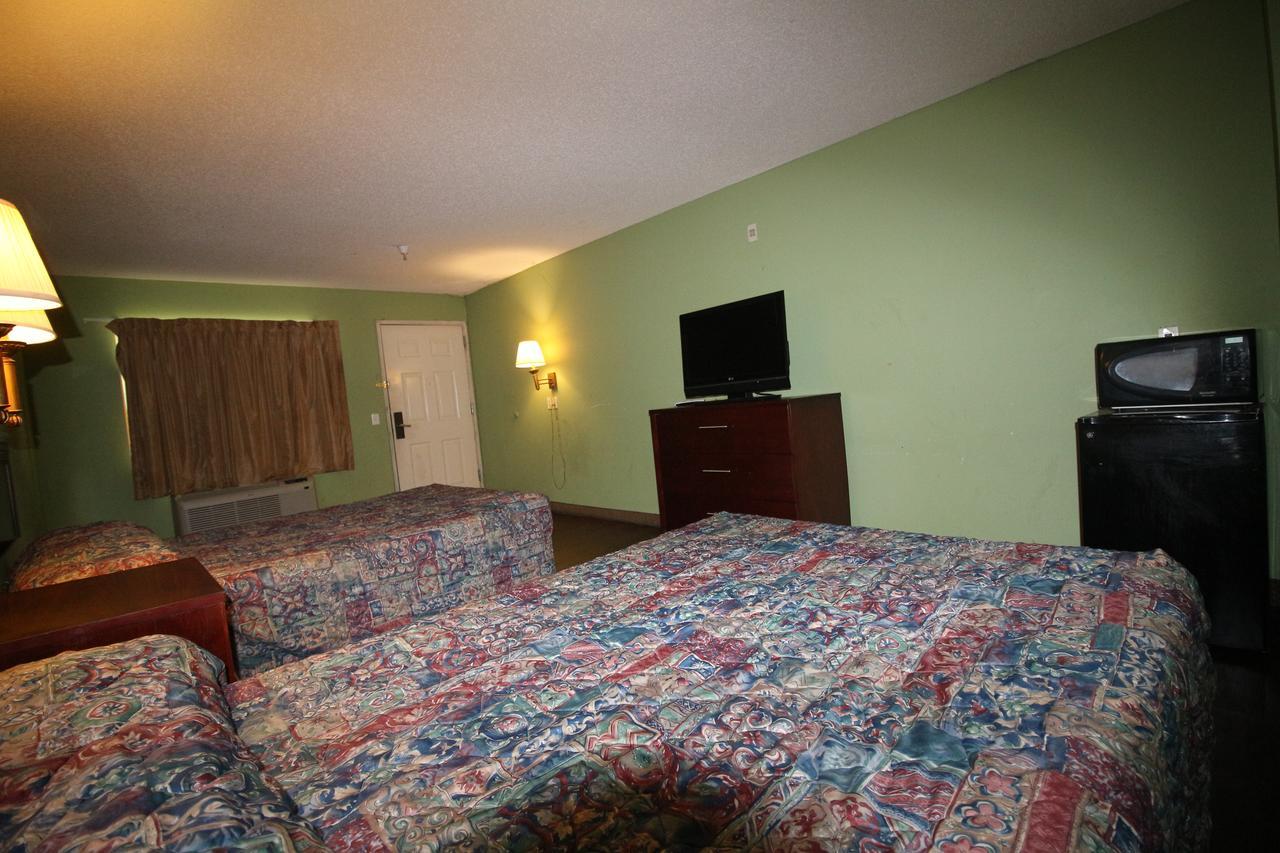 Magnolia Bay Hotel & Suites Jonesboro Eksteriør billede