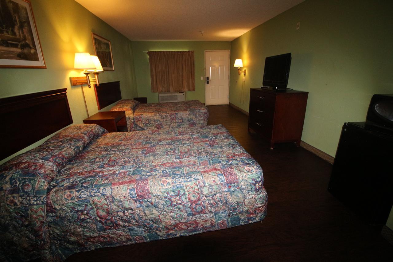 Magnolia Bay Hotel & Suites Jonesboro Eksteriør billede
